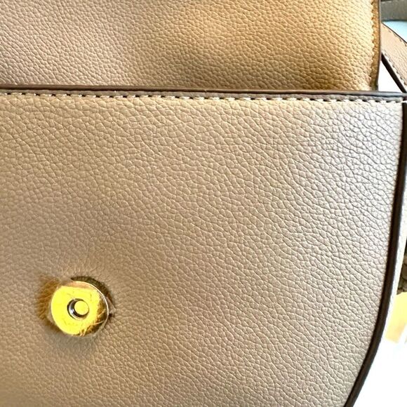 Anne Klein crossbody bag, in truffle - Picture 5 of 6